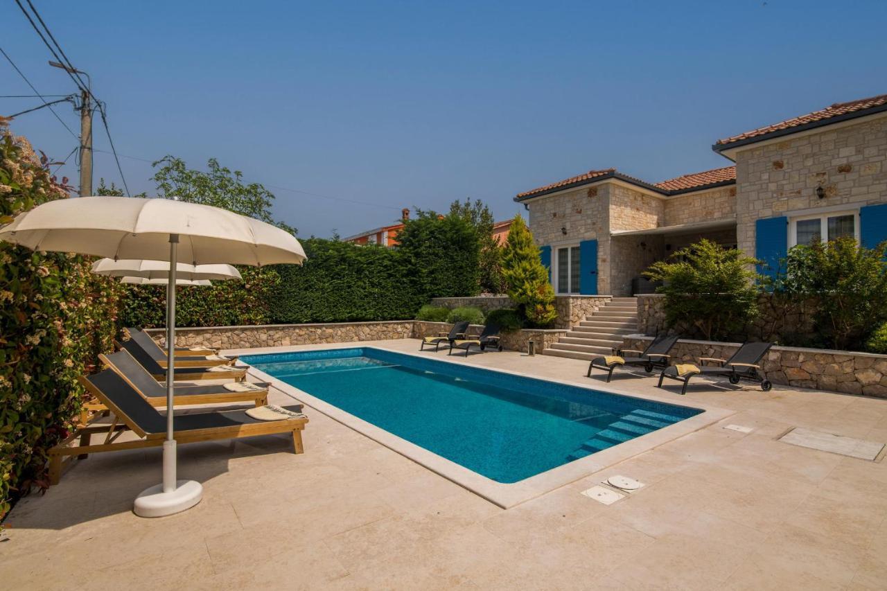Villa Augusta Malinska Ngoại thất bức ảnh