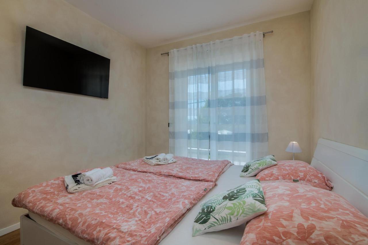Villa Augusta Malinska Ngoại thất bức ảnh