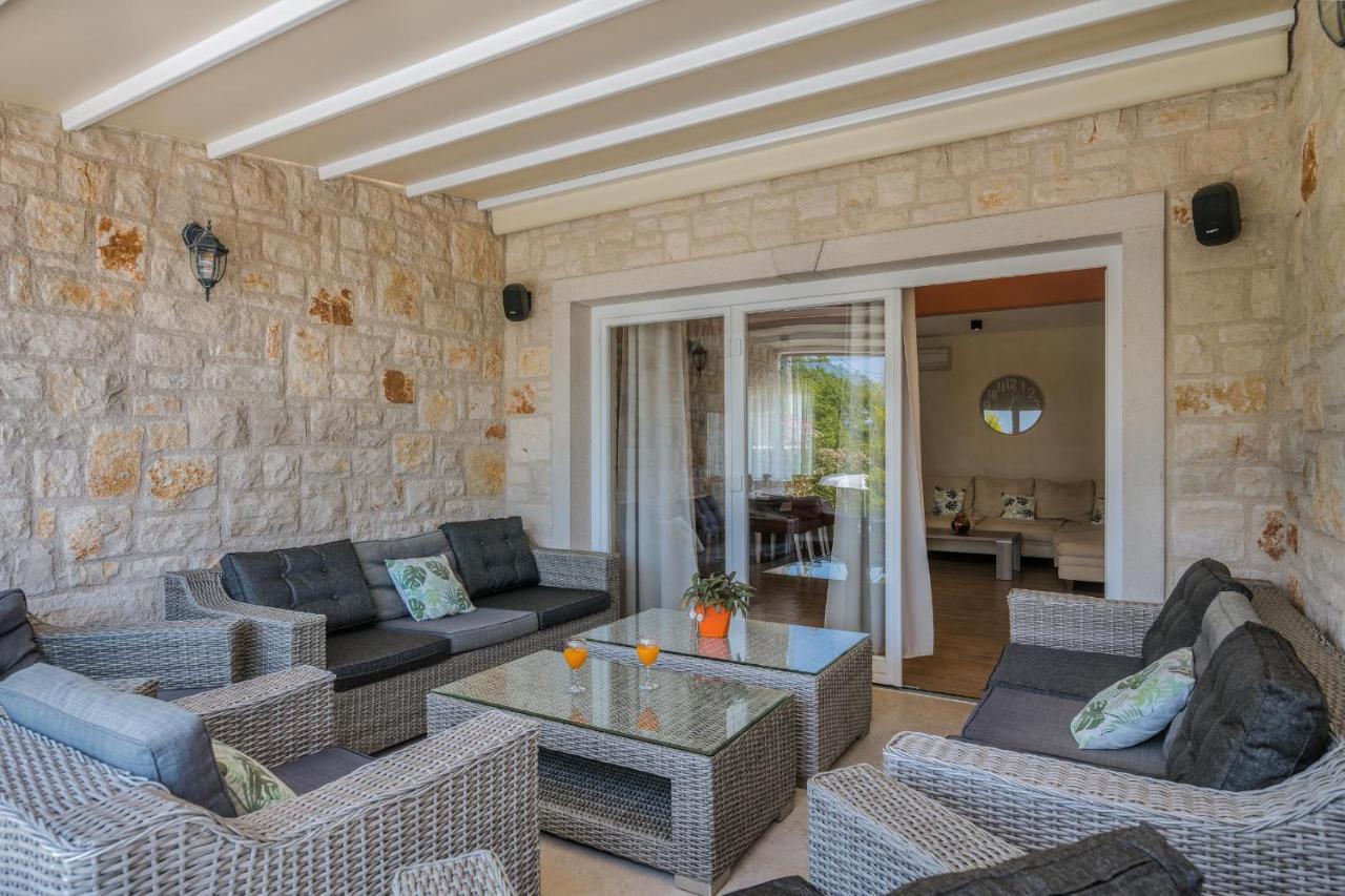 Villa Augusta Malinska Ngoại thất bức ảnh